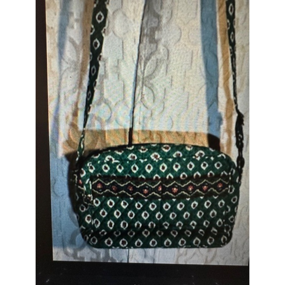 Vera Bradley Vintage Small Crossbody in Greenfield Pattern